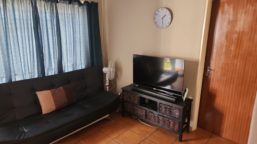 2 Bedroom Property for Sale in Ficksburg Free State